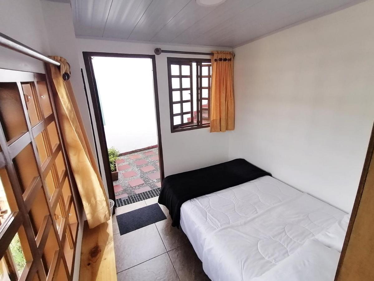 Hostal Cafe Casa Caturro Manizales Zewnętrze zdjęcie