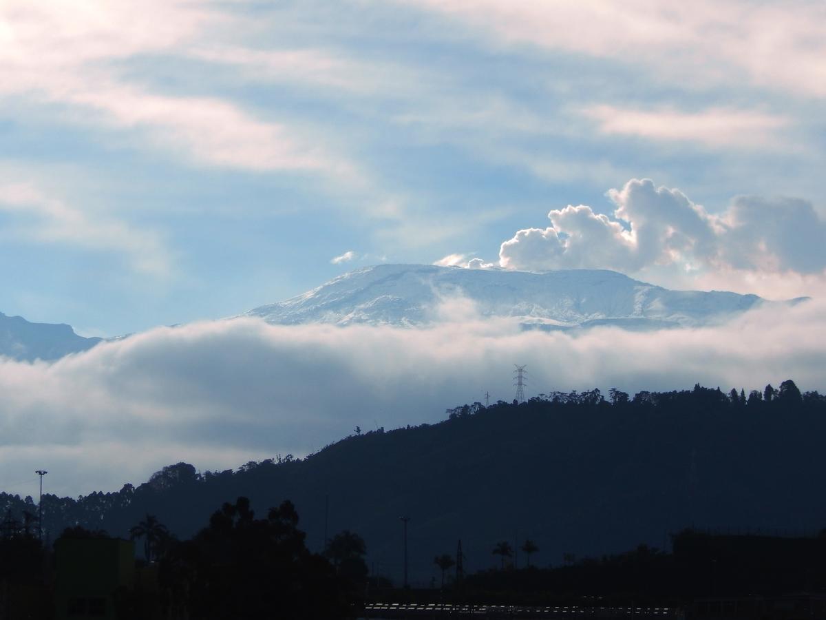 Hostal Cafe Casa Caturro Manizales Zewnętrze zdjęcie